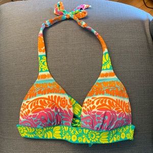 NWOT Victoria’s Secret padded bikini top